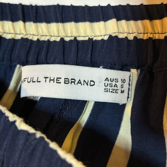 Faithfull the Brand Sand Island Wide-Leg Wrap Pants 6 - Picture 12 of 12